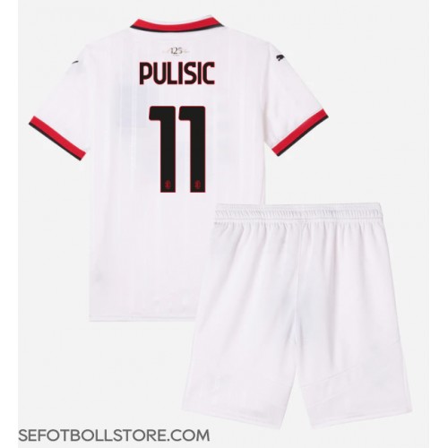 AC Milan Christian Pulisic #11 Replika babykläder Bortaställ Barn 2024-25 Kortärmad (+ korta byxor)